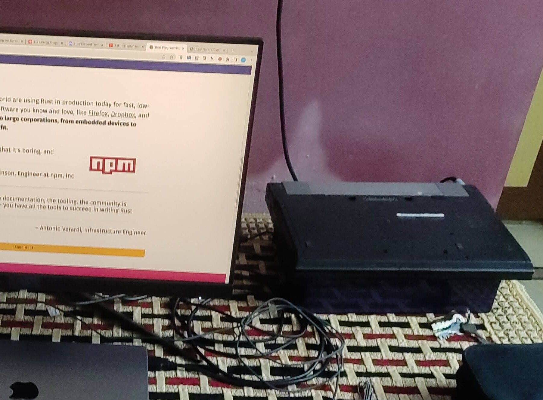 Dell Latitude working hard in silence right on my workstation